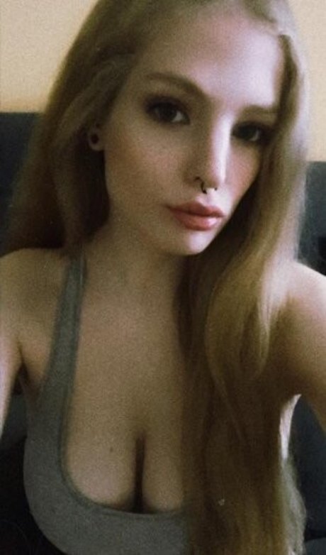 zvonilkaaaa_ hot model picture