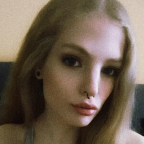 zvonilkaaaa_ erotic actress photos