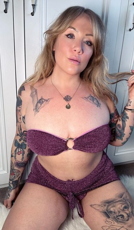 misshawthorn model exclusive pic