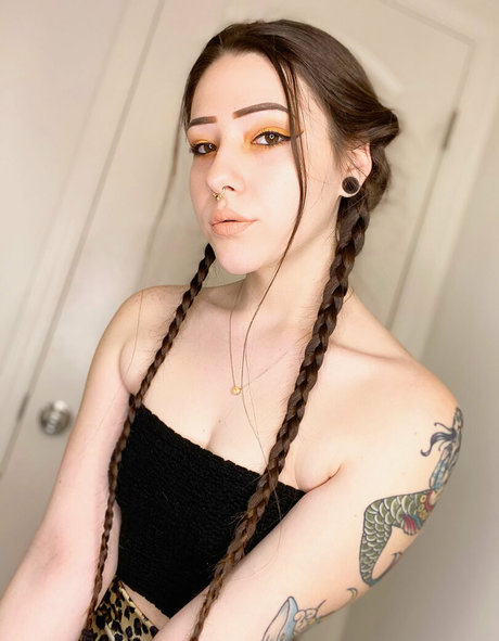 poppunkinn model adult galleries