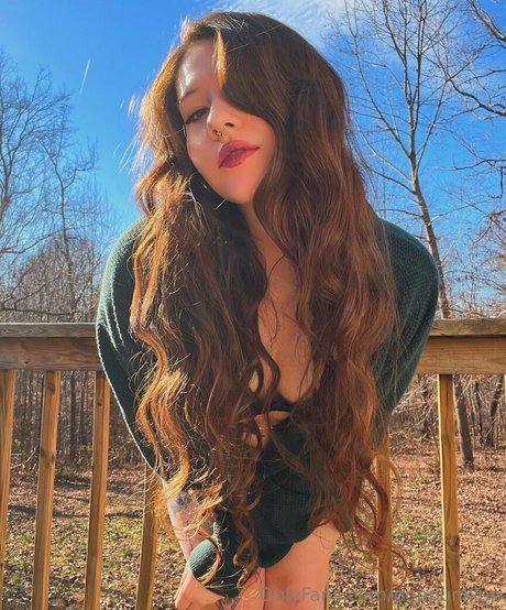 poppunkinn exclusive model gallery