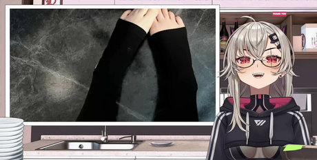 Saruei sexy model galleries