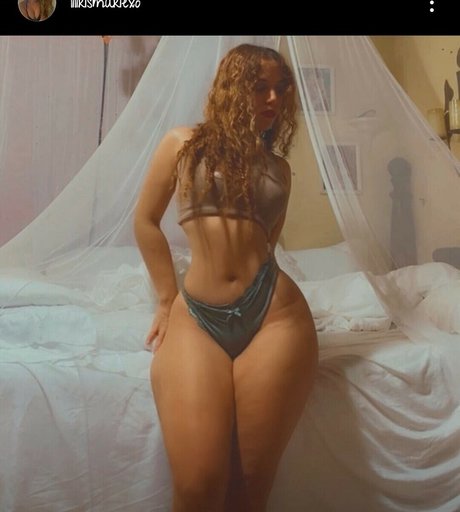 Cherrymariexxo naked actress image