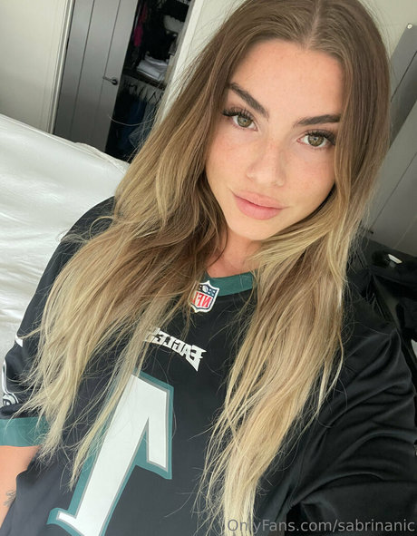 Sabrina Nic pretty pornstar pictures