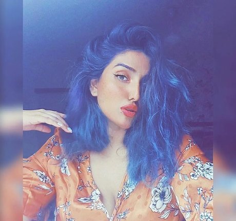 Nayoni Dutta model pornographic photos