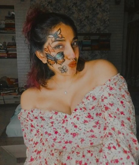 Nayoni Dutta best model photo