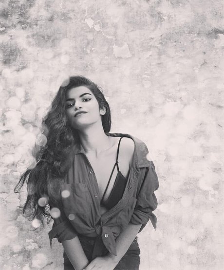 Nidhi Goel xxx star pic