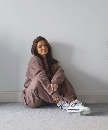 MIA GREEN star best photos