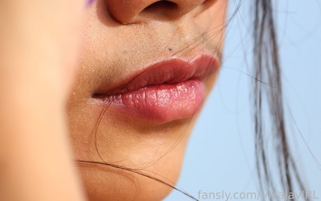 VikaJayIRL hot star img