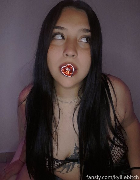 XFREYAAXX hot model images