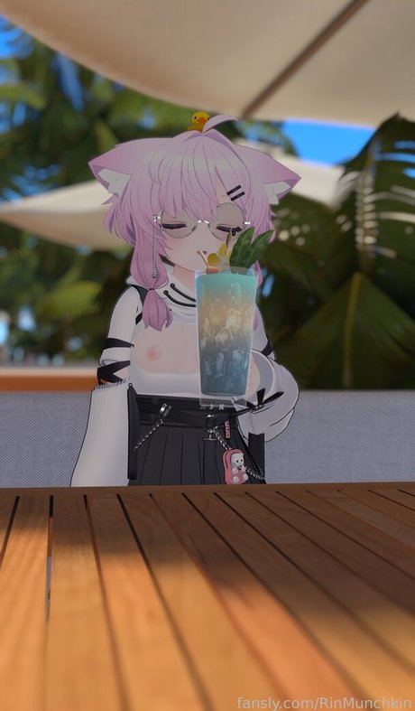RinMunchkin nude star galleries