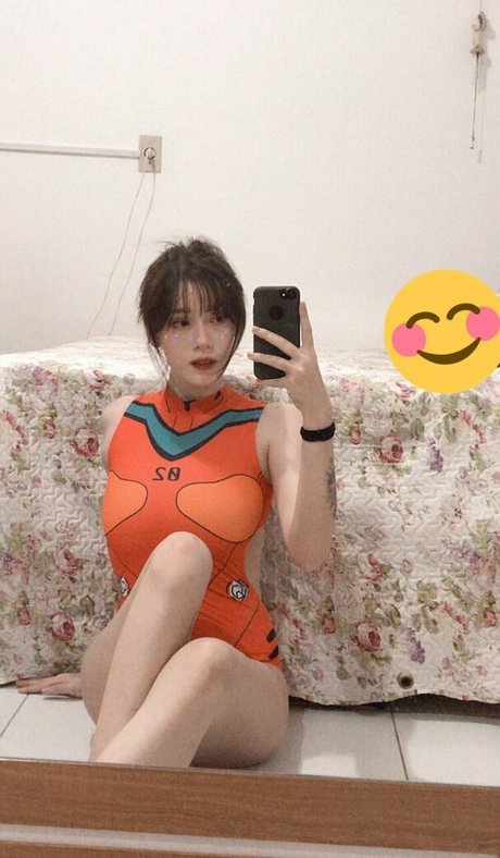 Hdceli erotic model img