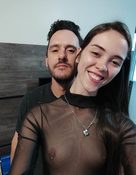 Victoria Ruiz beautiful model photo