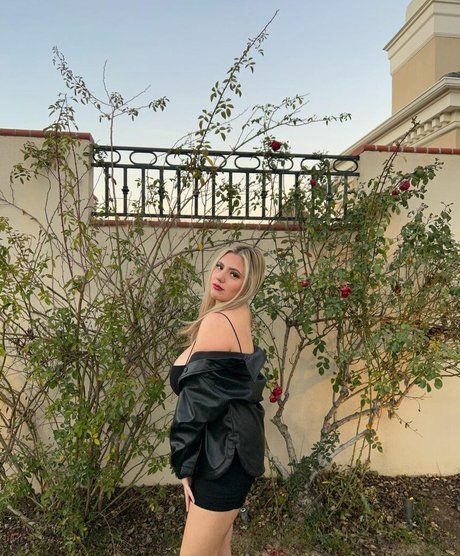 Inez Curiel best actress gallery