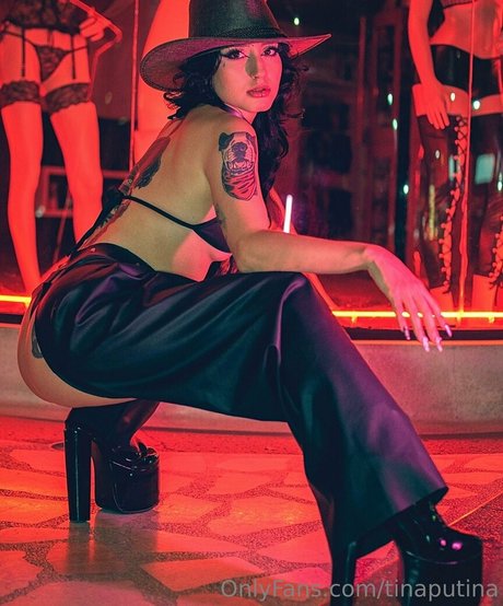 tinaputina pornstar xxx photo