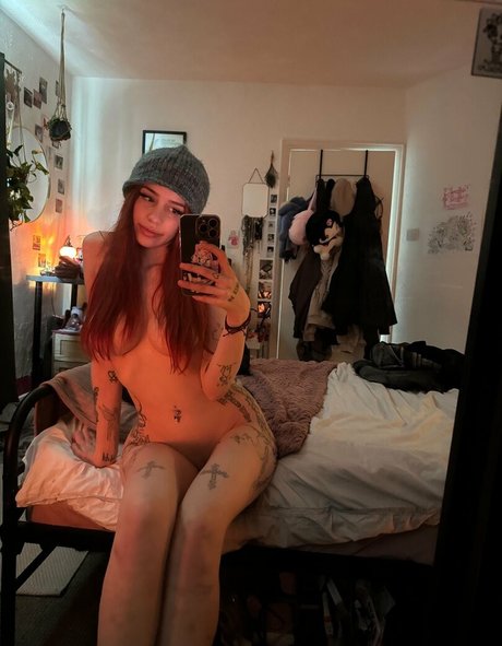 erotica2222 top star image