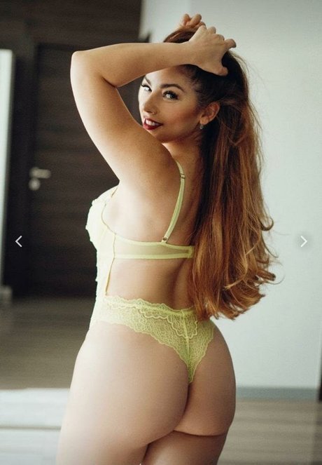 Cendy Robles pornstar art gallery