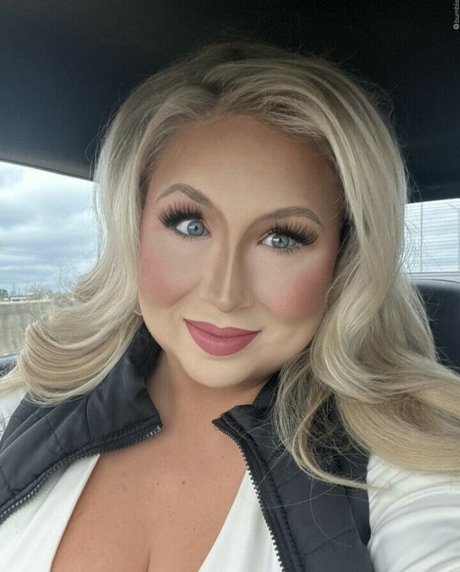 Macy J star nude img