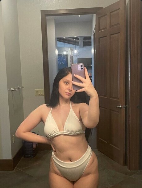 BabyDana star nudes image