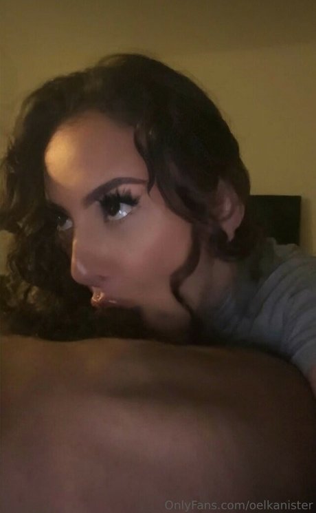 likebaklava model naked pic