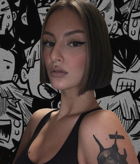 likebaklava nudes model img