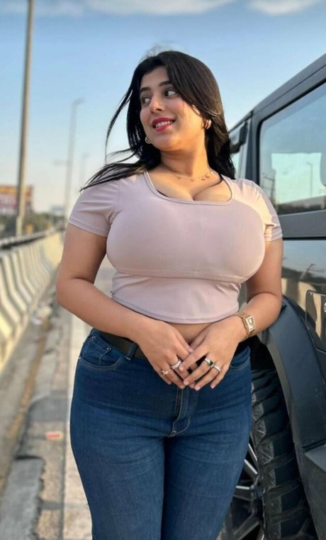 Apoorva Bhalla exclusive model galleries