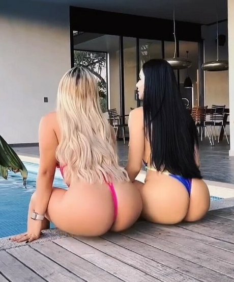 alemiarojas nude pornstar pic