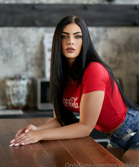 ms jacklyn exclusive actress photos