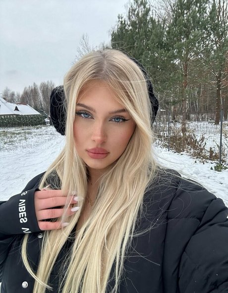 pavoxxy pornstar xxx gallery