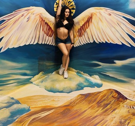 Ashley Jolly hot star gallery