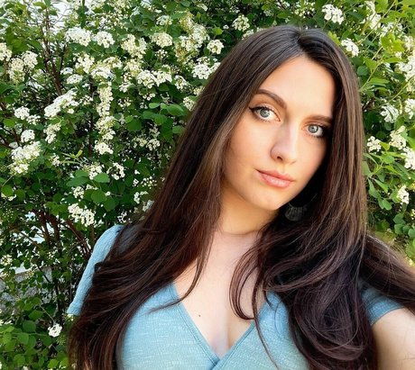 Ashley Jolly star sex gallery