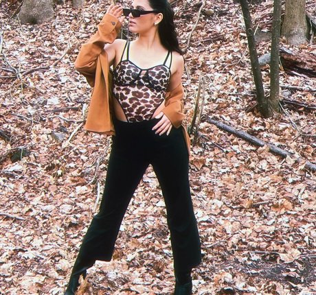 Ashley Jolly beautiful actress gallery