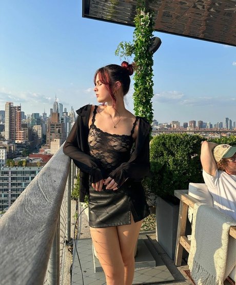 McKenzie Bell nudes model picture