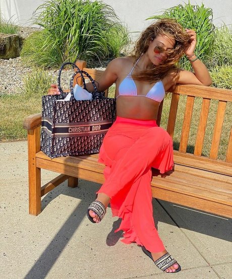 Marleny Canela model porn img