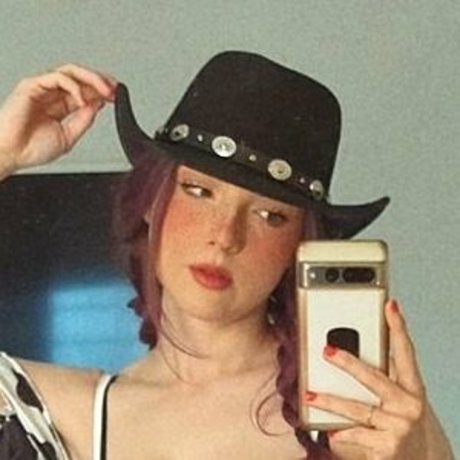 Taalia Vess actress img