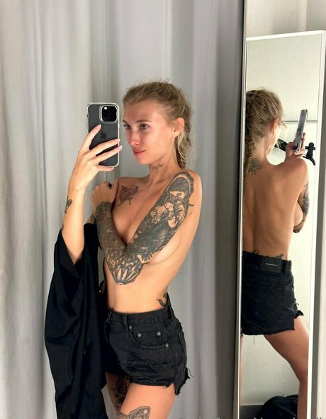 youliakyolner model xxx img