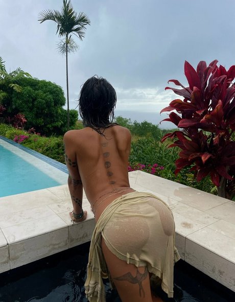 medusamoon9 nude pornstar image