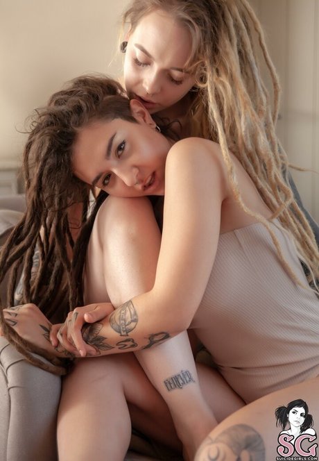 Mundi nice actress photo