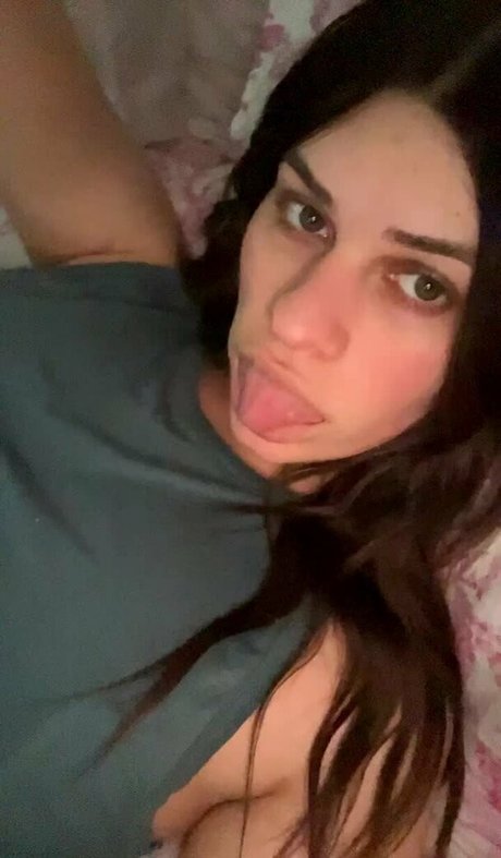 Eyeriskkk model nude picture