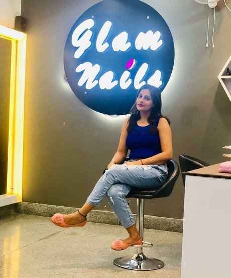 Vansheen Verma Sumbriya pornstar sexy img