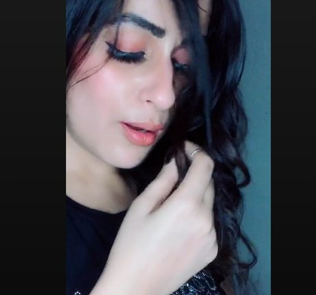 Vansheen Verma Sumbriya adult star galleries