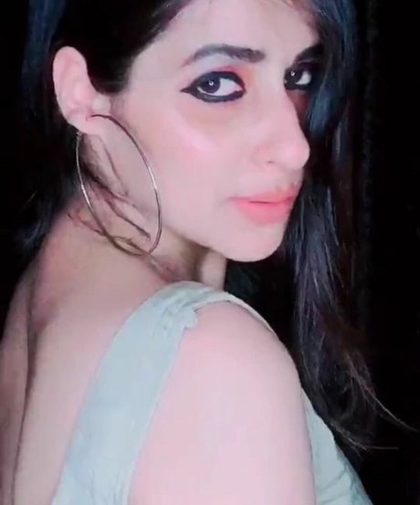 Vansheen Verma Sumbriya pornographic actress galleries