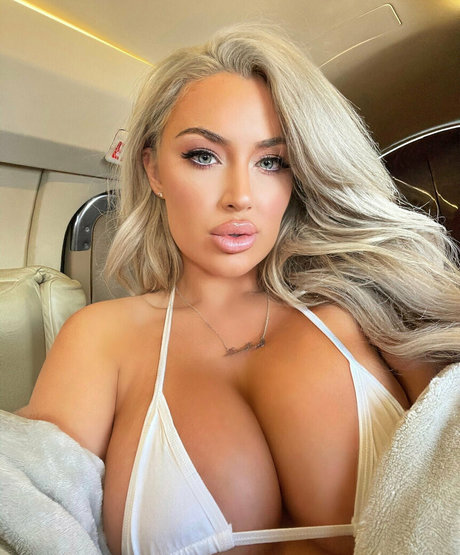 stefanisomers adult model picture