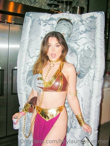 heylaurensummer star beautiful pic