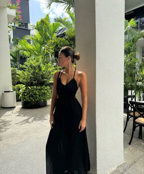 Morena Bradas perfect pornstar gallery