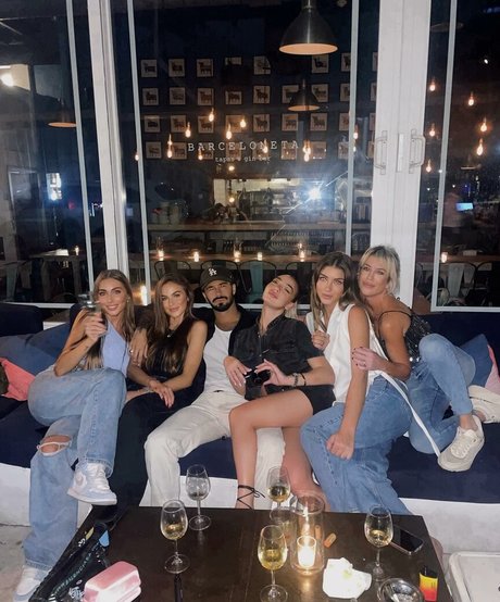 Morena Bradas nice actress photos