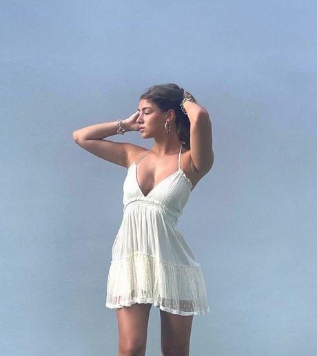 Morena Bradas beautiful pornstar galleries