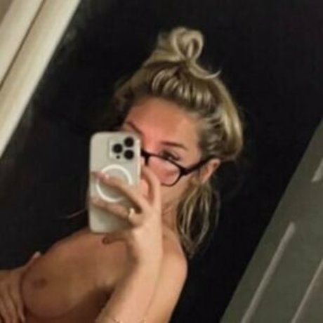 Tori Divine art pornstar galleries