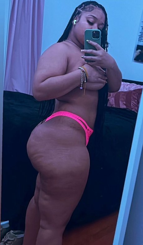 TheRiahRed pornstar exclusive pictures