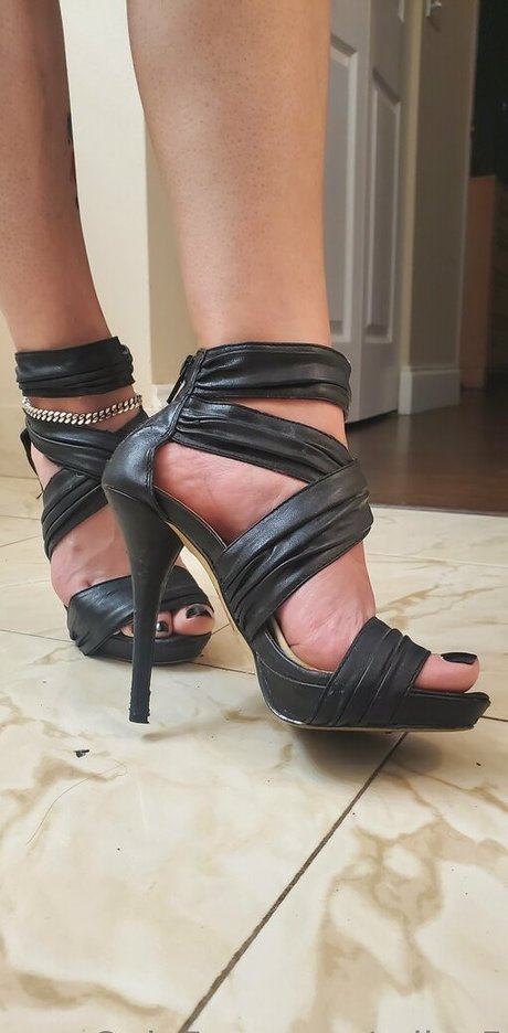 milax5 top pornstar img